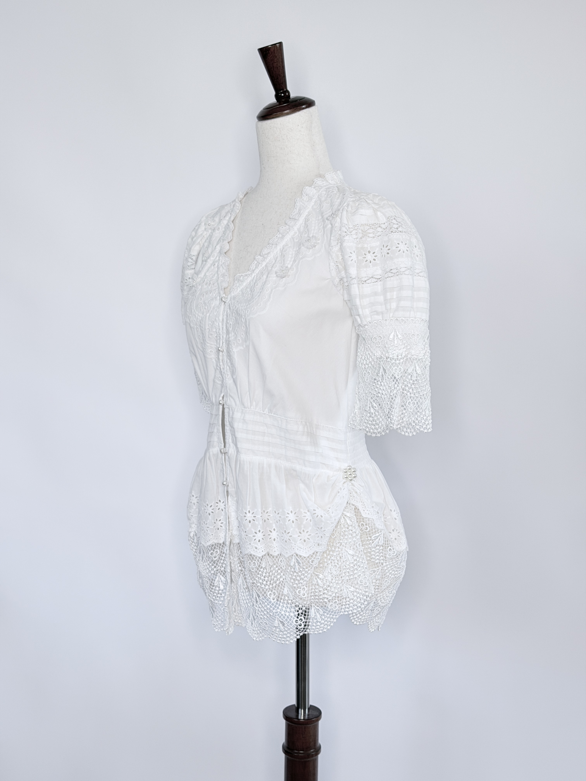 Upcycled white eyelet cotton blouse - Image 3